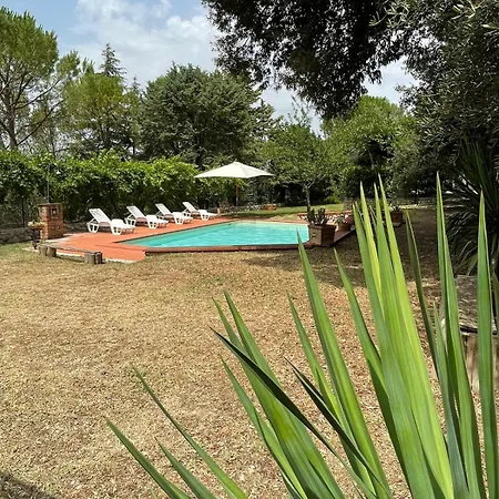 別荘 Little Umbria